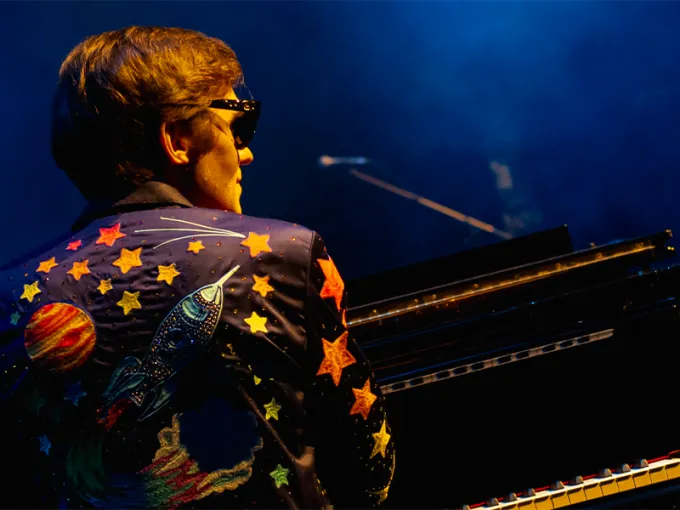 Tom's Elton Tribute